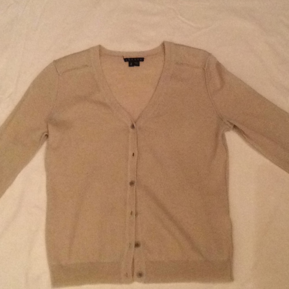 Cute Theory sweater